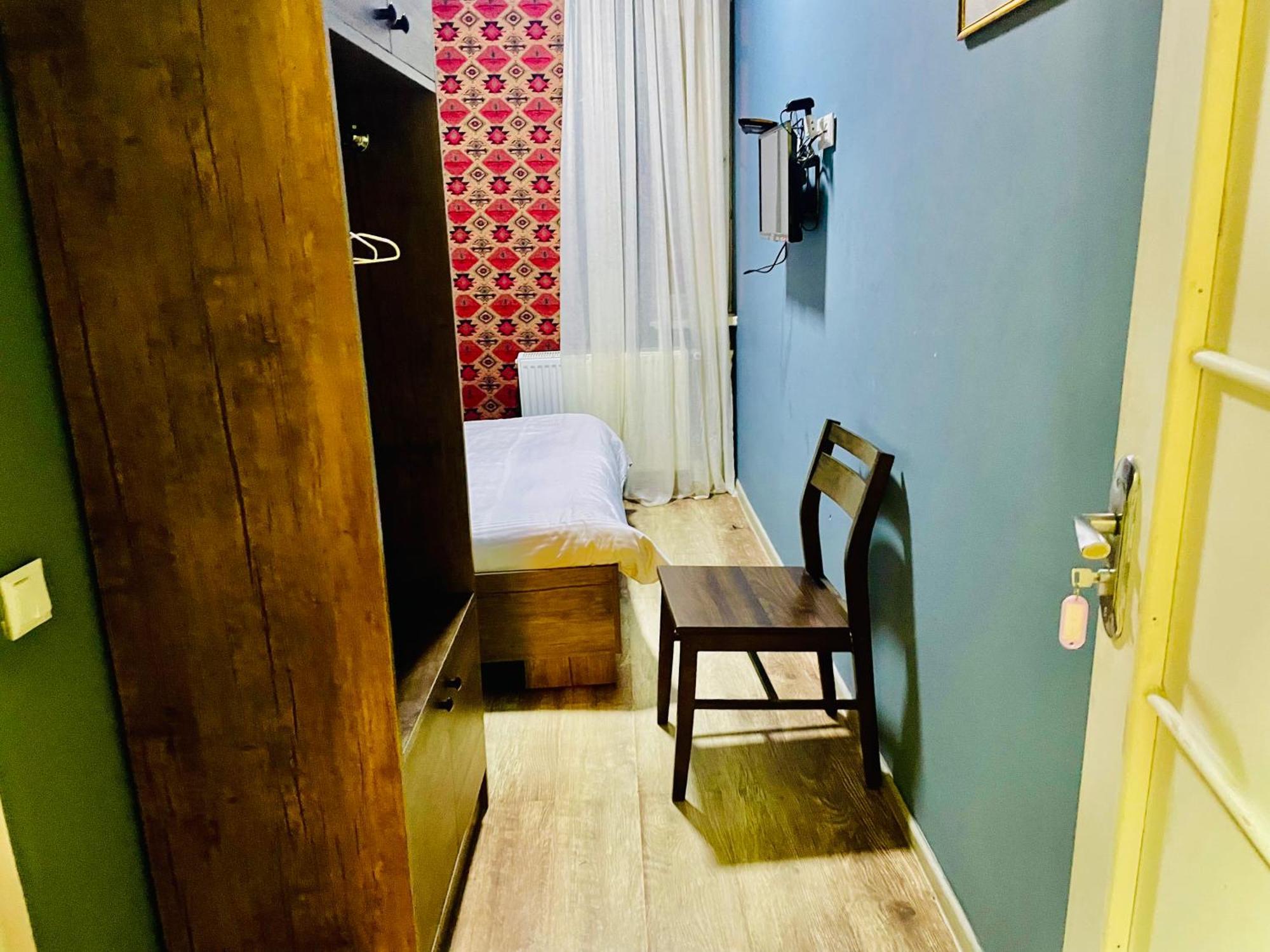Hotel Klarastan Bon Voyage Tbilisi Ngoại thất bức ảnh