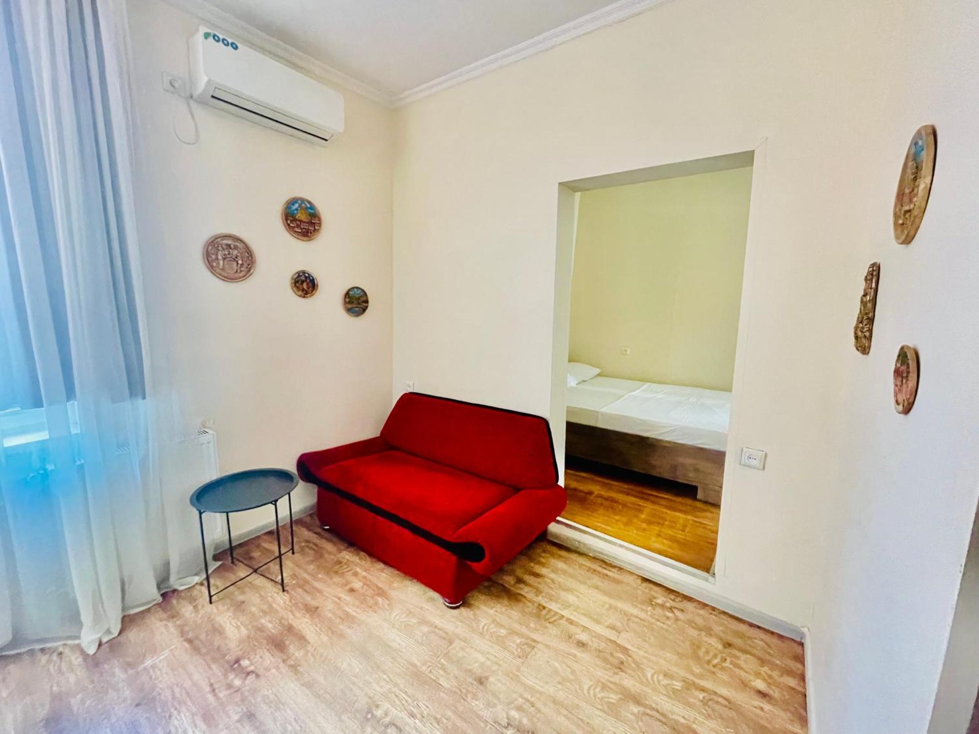Hotel Klarastan Bon Voyage Tbilisi Ngoại thất bức ảnh