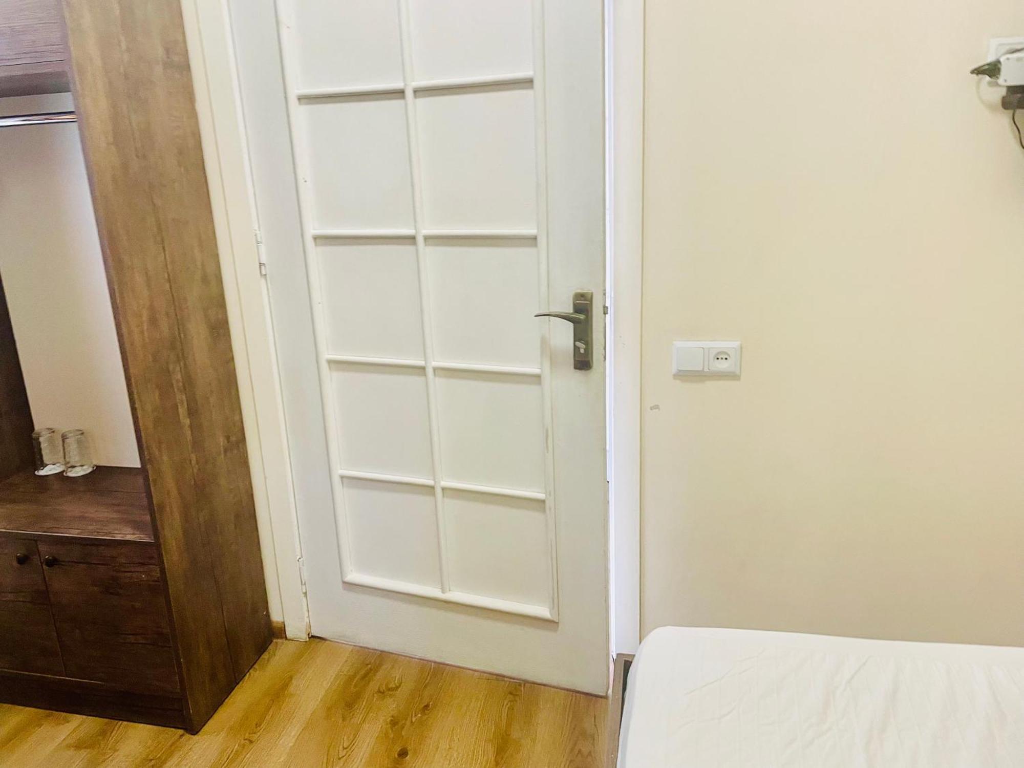 Hotel Klarastan Bon Voyage Tbilisi Ngoại thất bức ảnh