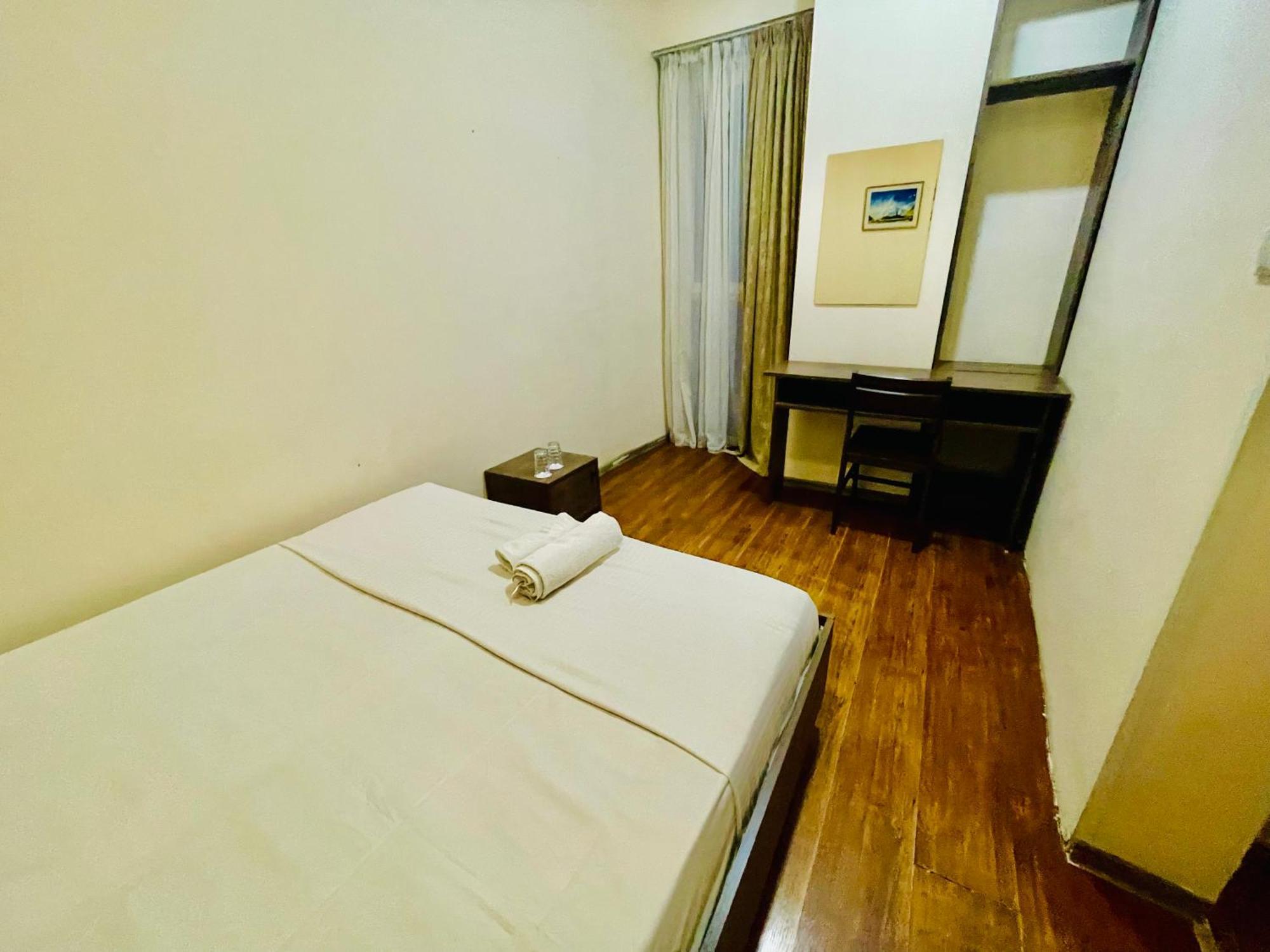 Hotel Klarastan Bon Voyage Tbilisi Ngoại thất bức ảnh