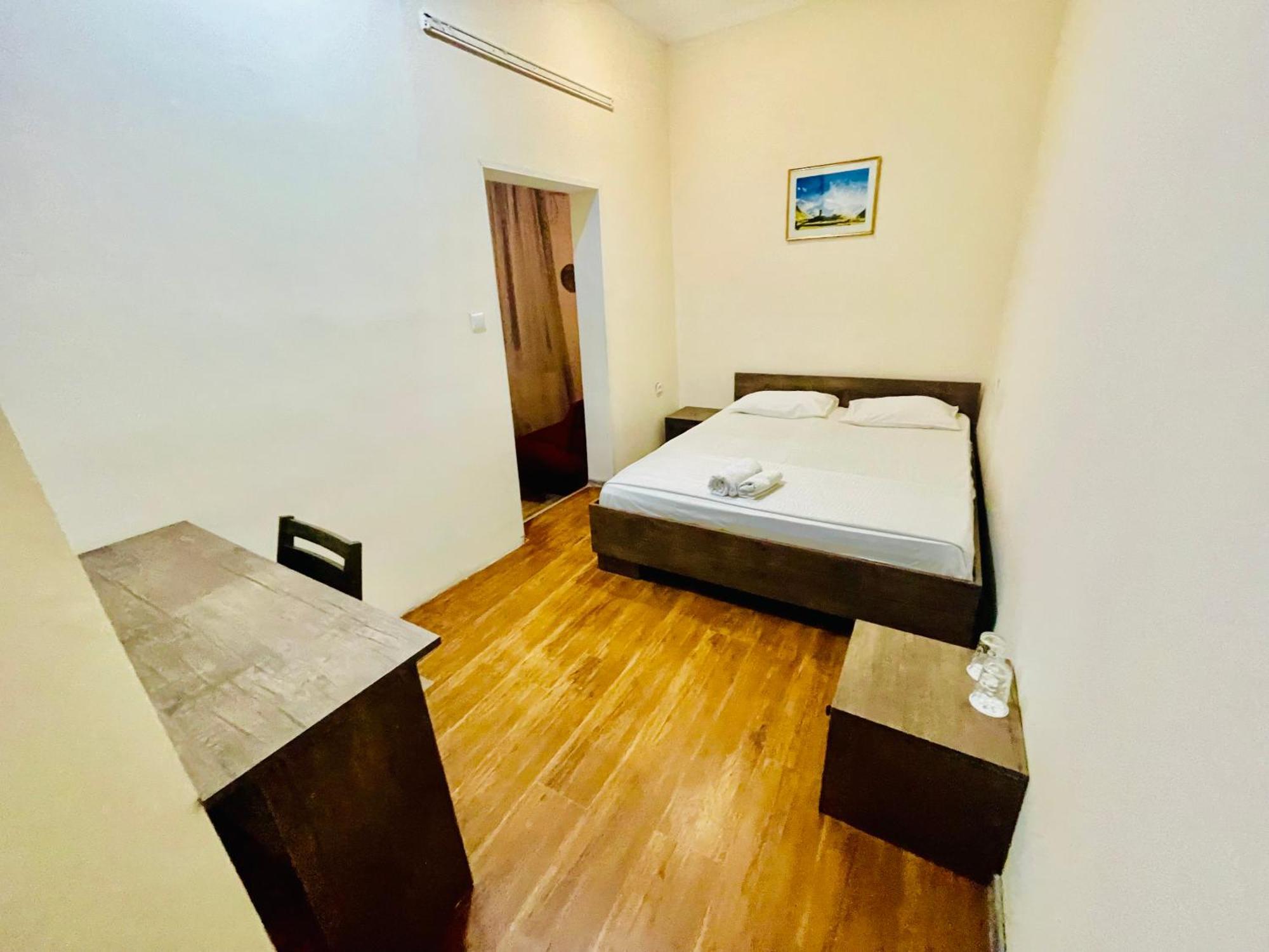 Hotel Klarastan Bon Voyage Tbilisi Ngoại thất bức ảnh